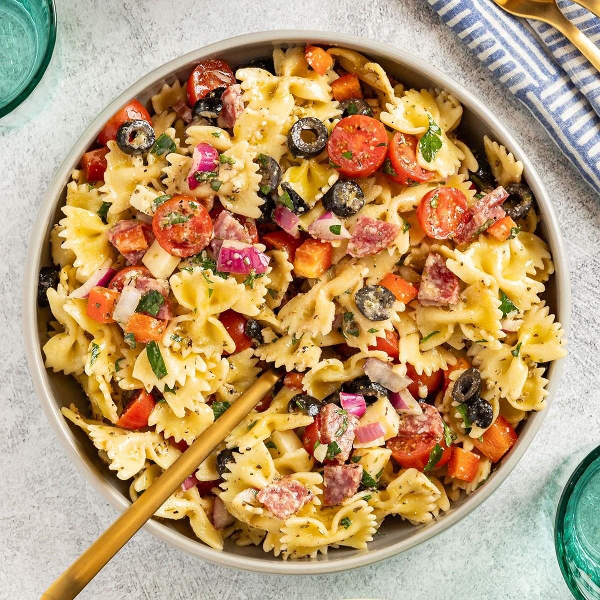 Bow Tie Pasta Salad Exps Tohd24 277611 Kristinavanni 5