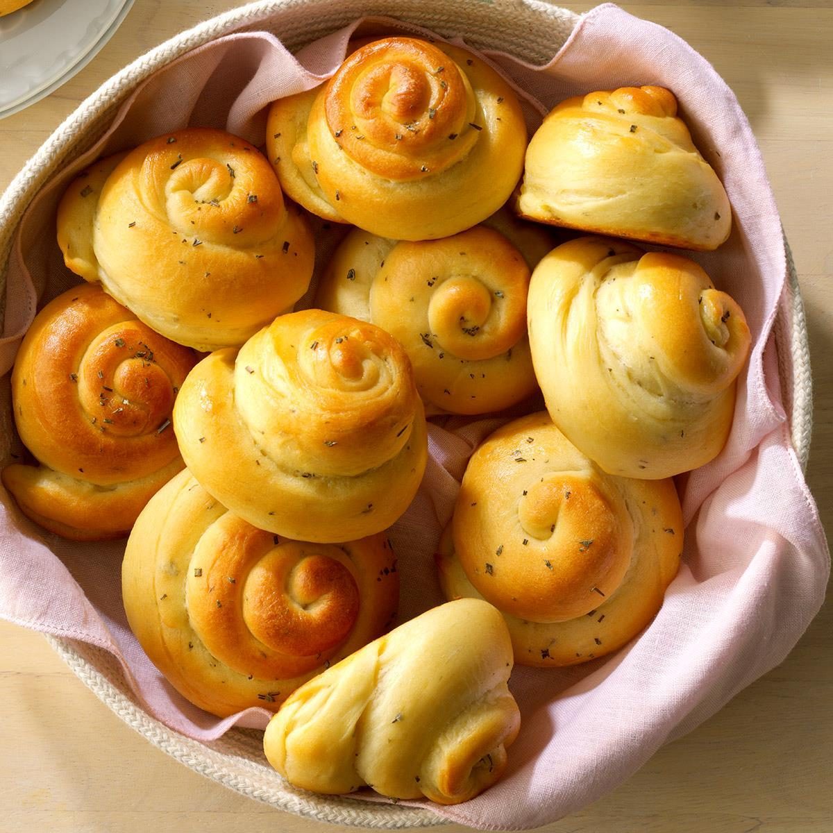 Grandma S Rosemary Dinner Rolls