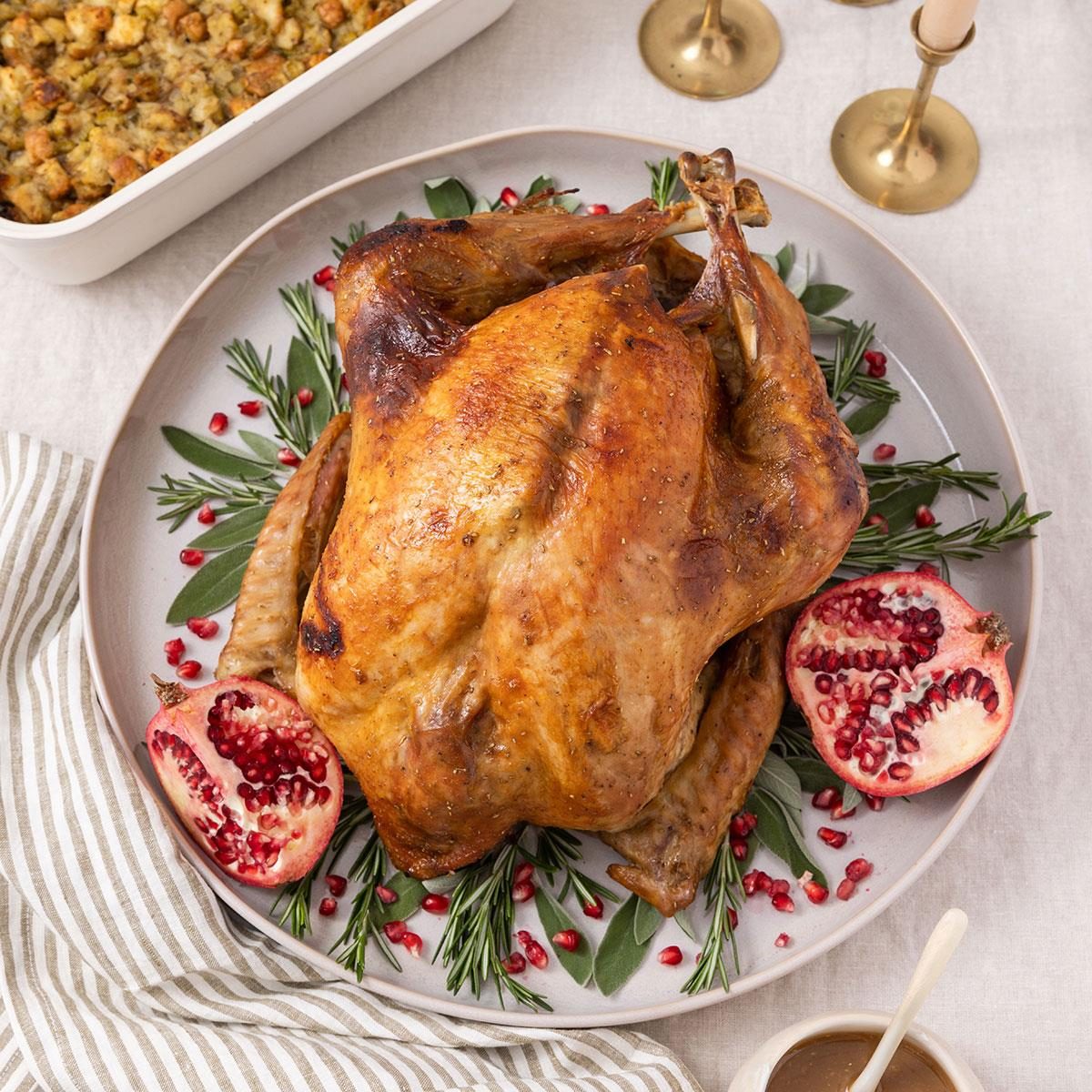 Honey Glazed Turkey Exps Tohd24 6767 Leticiaalmeida 09