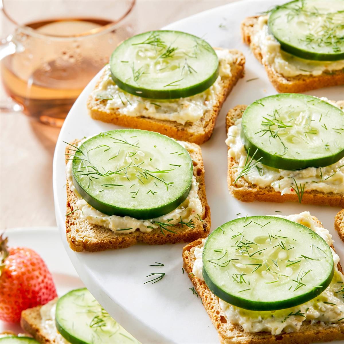 Savory Cucumber Sandwiches Exps Tohx25 36534 Md P2 10 02 1b